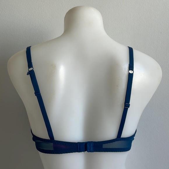 Blue Padded La Senza Bra 32C - Picture 3 of 5